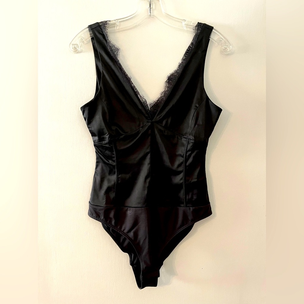 Signature collection Bodysuit